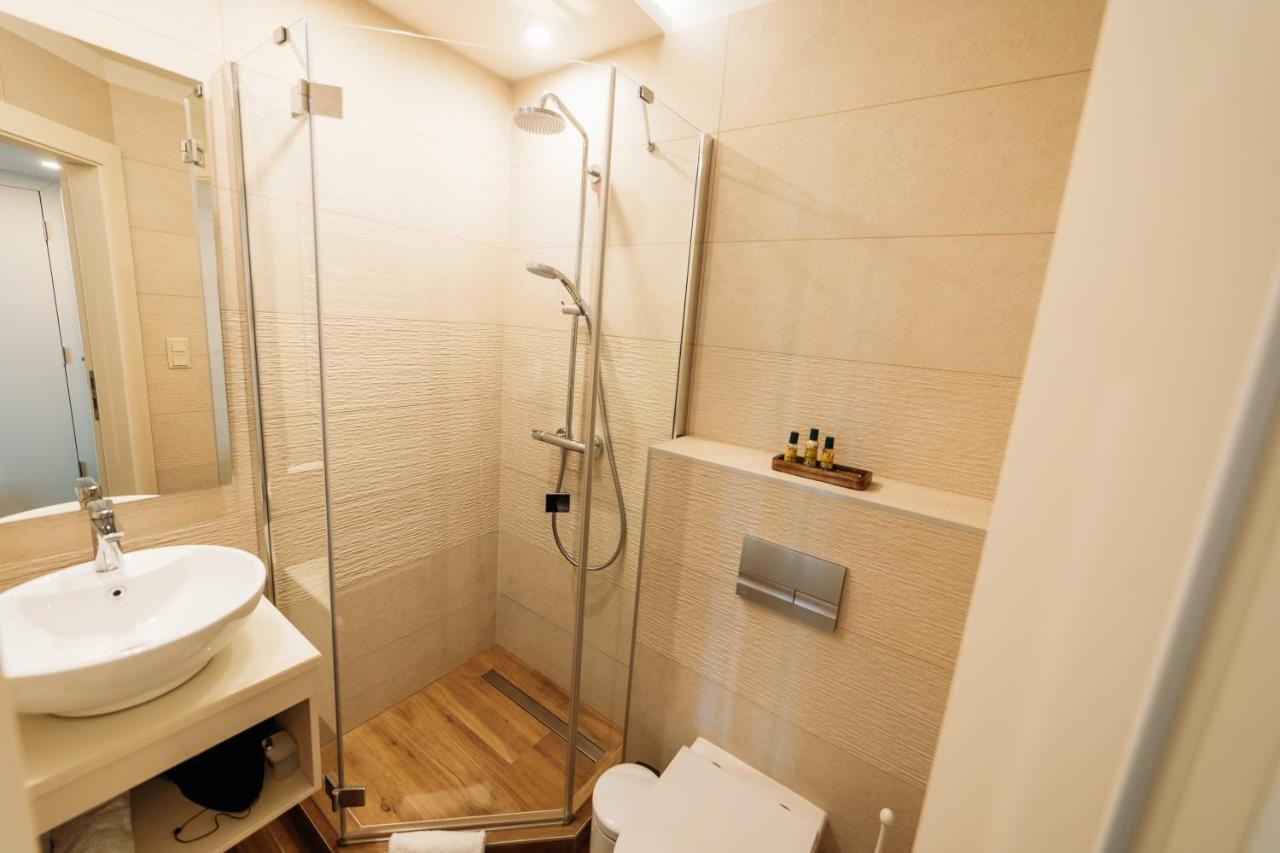 Bed and Breakfast Labashaz Debrecen Exterior foto